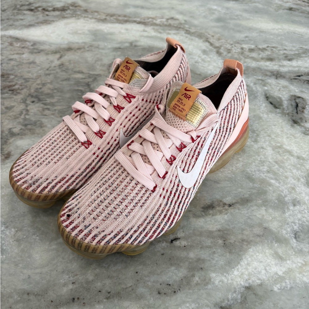 Nike Air VaporMax Flyknit 3 Sunset Tint Women’s Size 8.5 Shoes